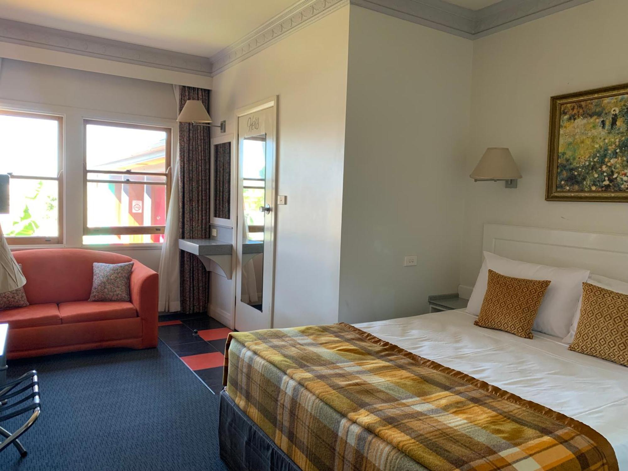 Moruya Monarch Hotel エクステリア 写真